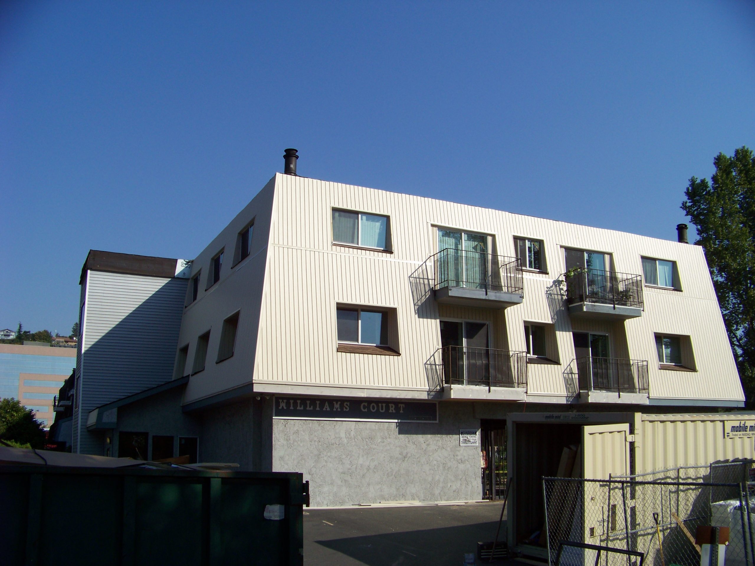 multifamily house