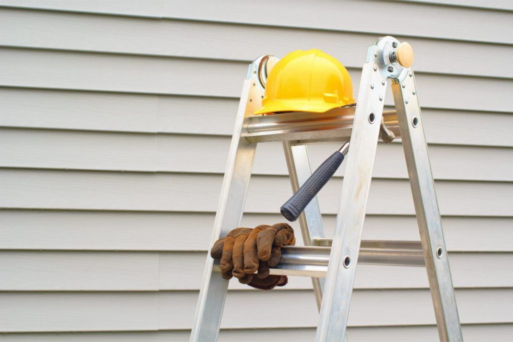siding contractor