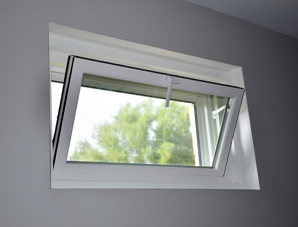 Hopper-style window