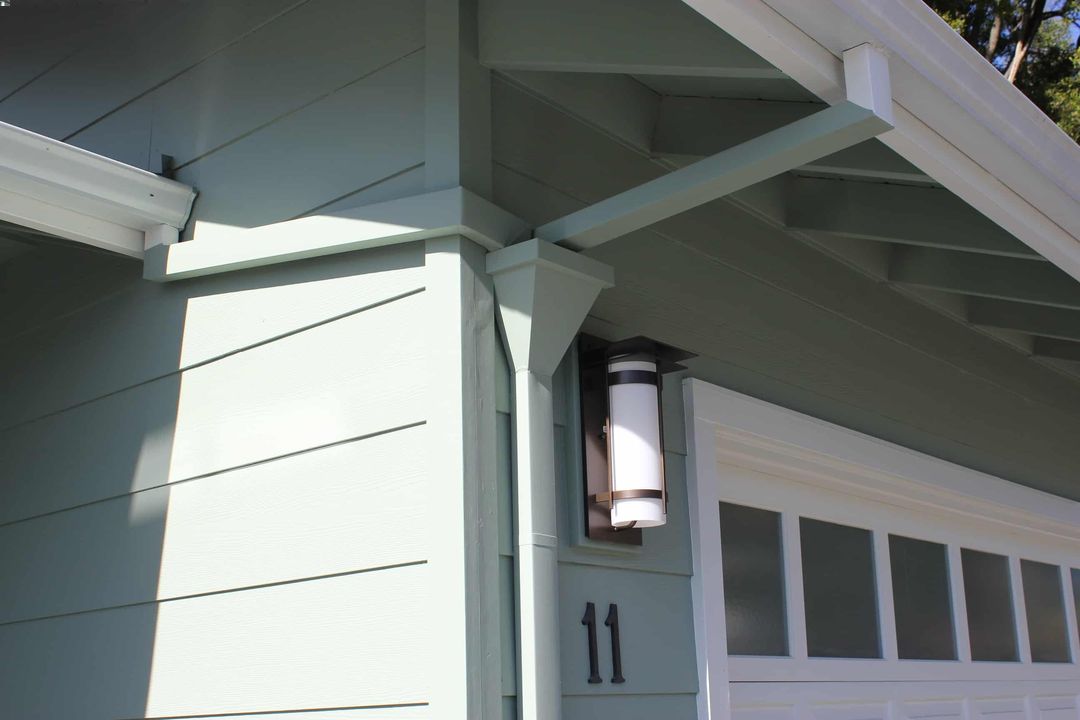 Custom-bilt gutter