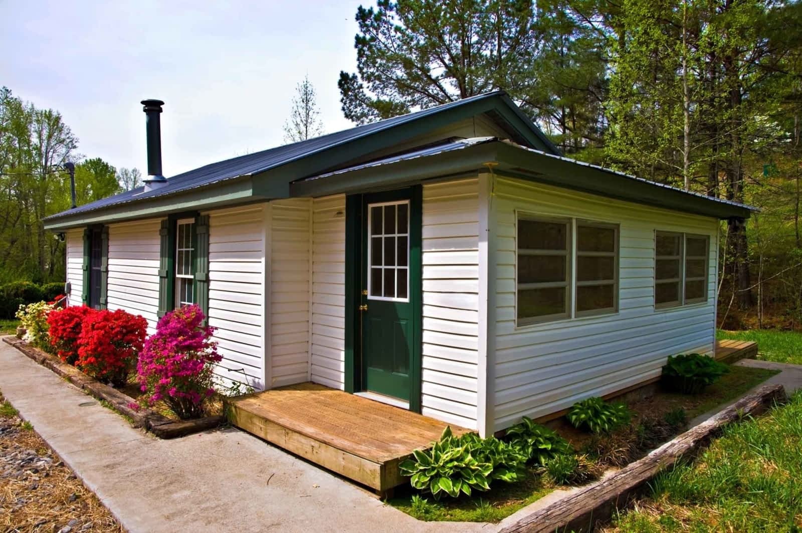 Farmhouse Siding Still Popular