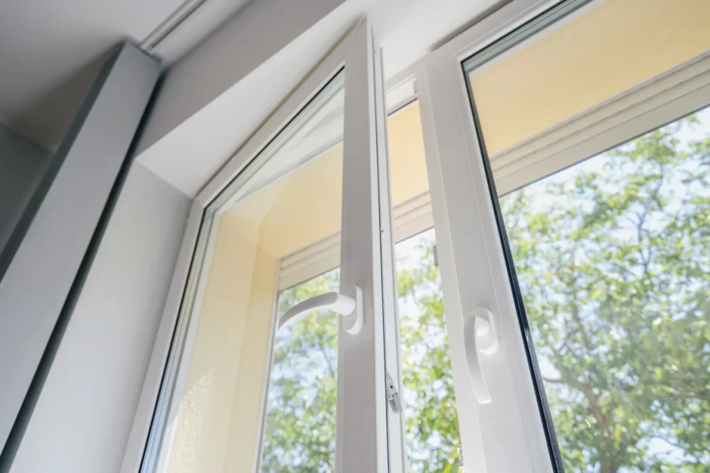 replace vinyl windows